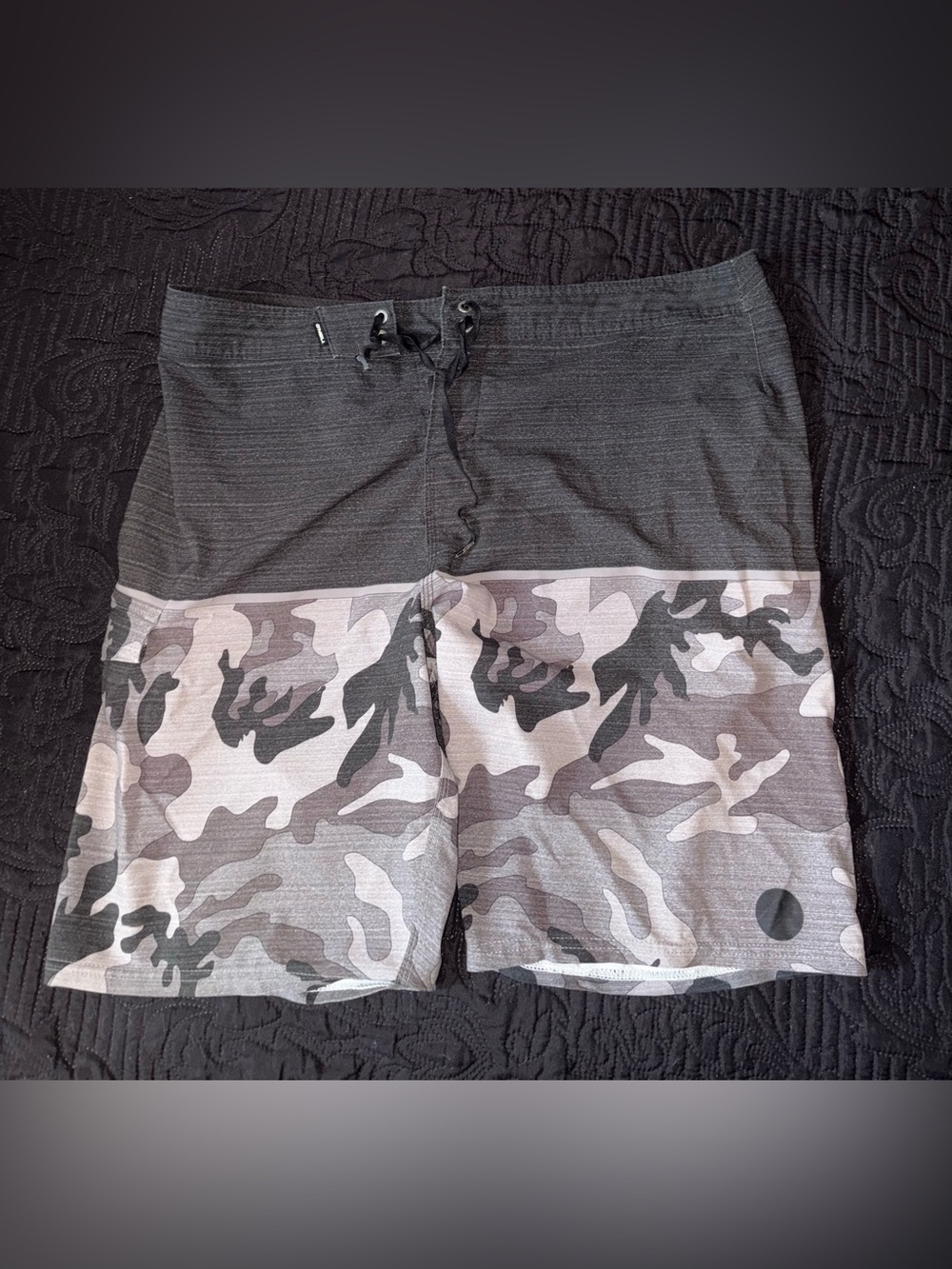 O'Neill Gray Camo Swim Board Shorts Size 34